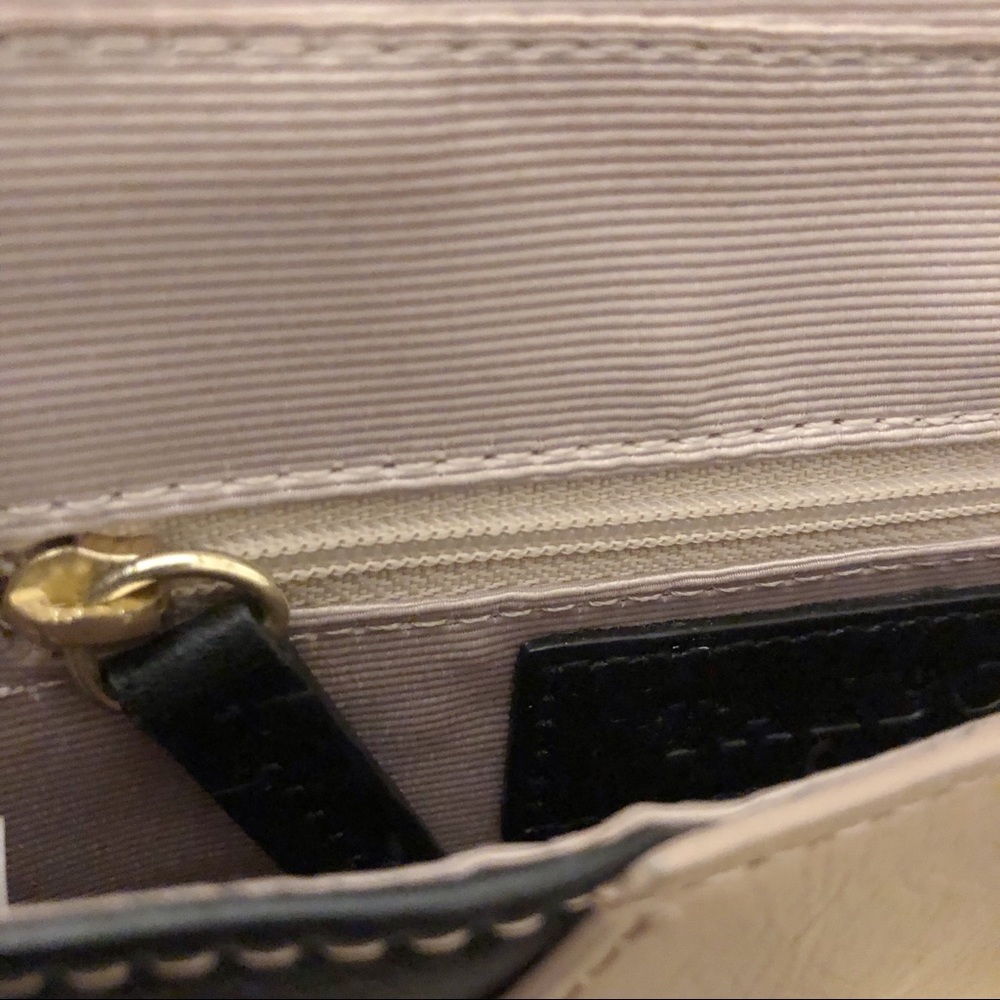 Talbots Leather Envelope Crossbody Bag - Picture 6 of 7